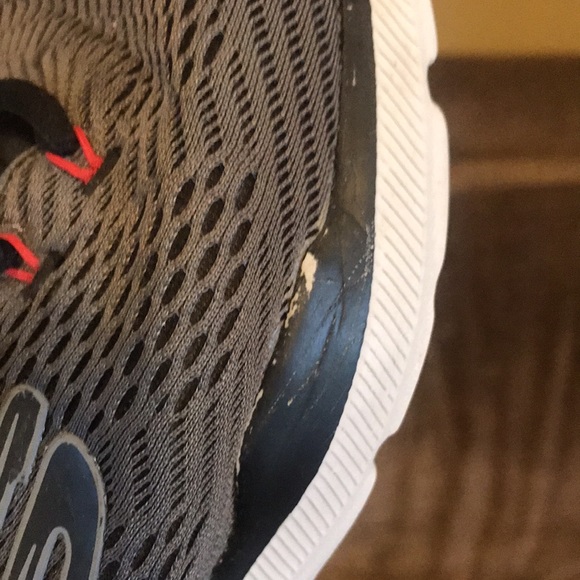 Skechers gray and black tennis shoes sneakers Size 7 1/2 - Picture 10 of 10